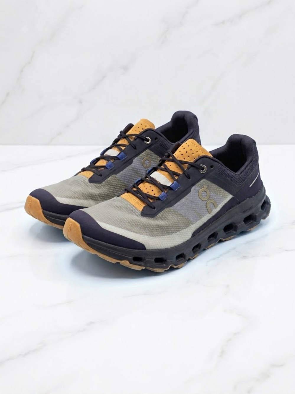 Women  Lightweight Running Shoes in Beige & Navy with Orange Accents